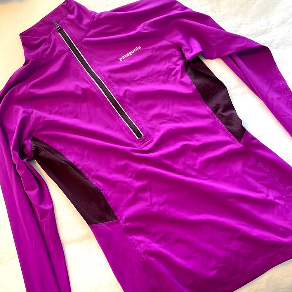 Patagonia light weight pull over